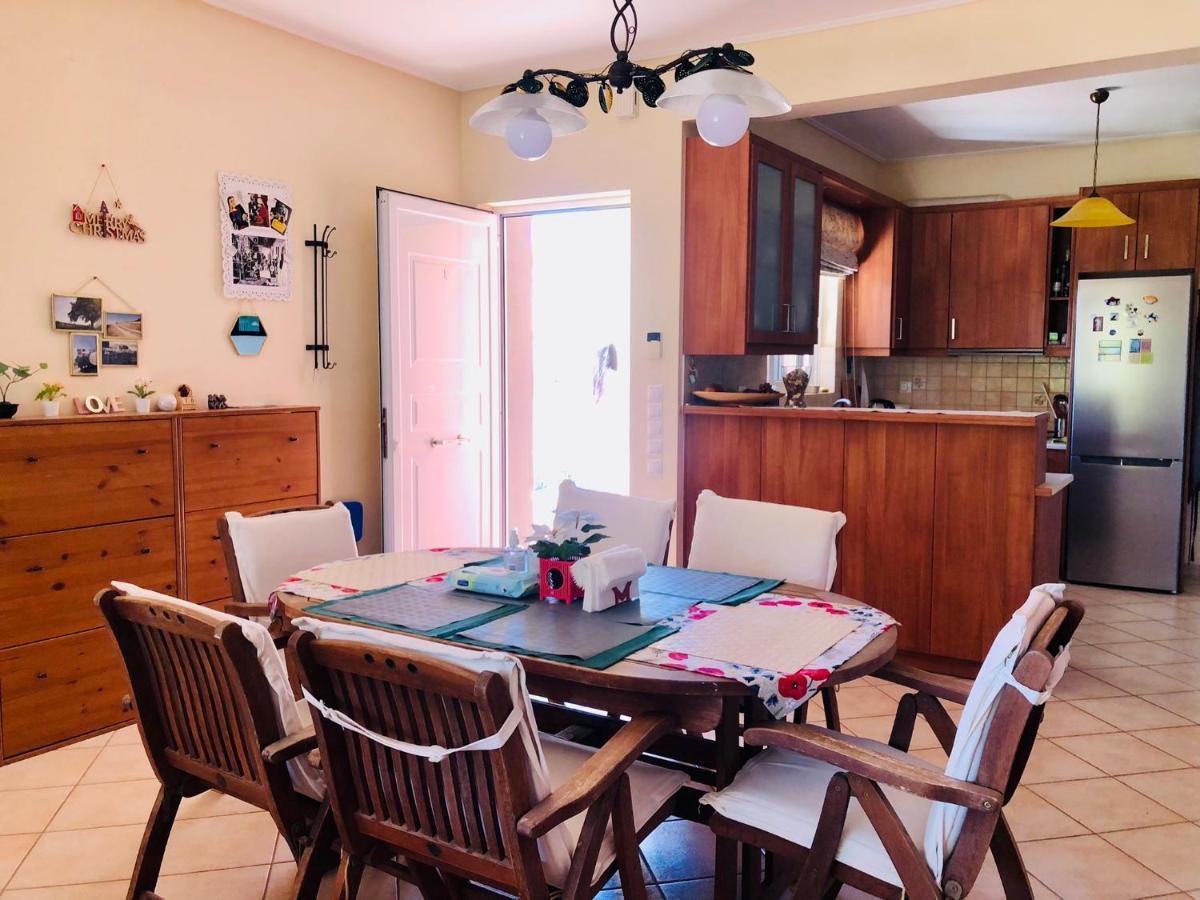 Chloe'S Sunrise Beach House Villa Athena Bagian luar foto