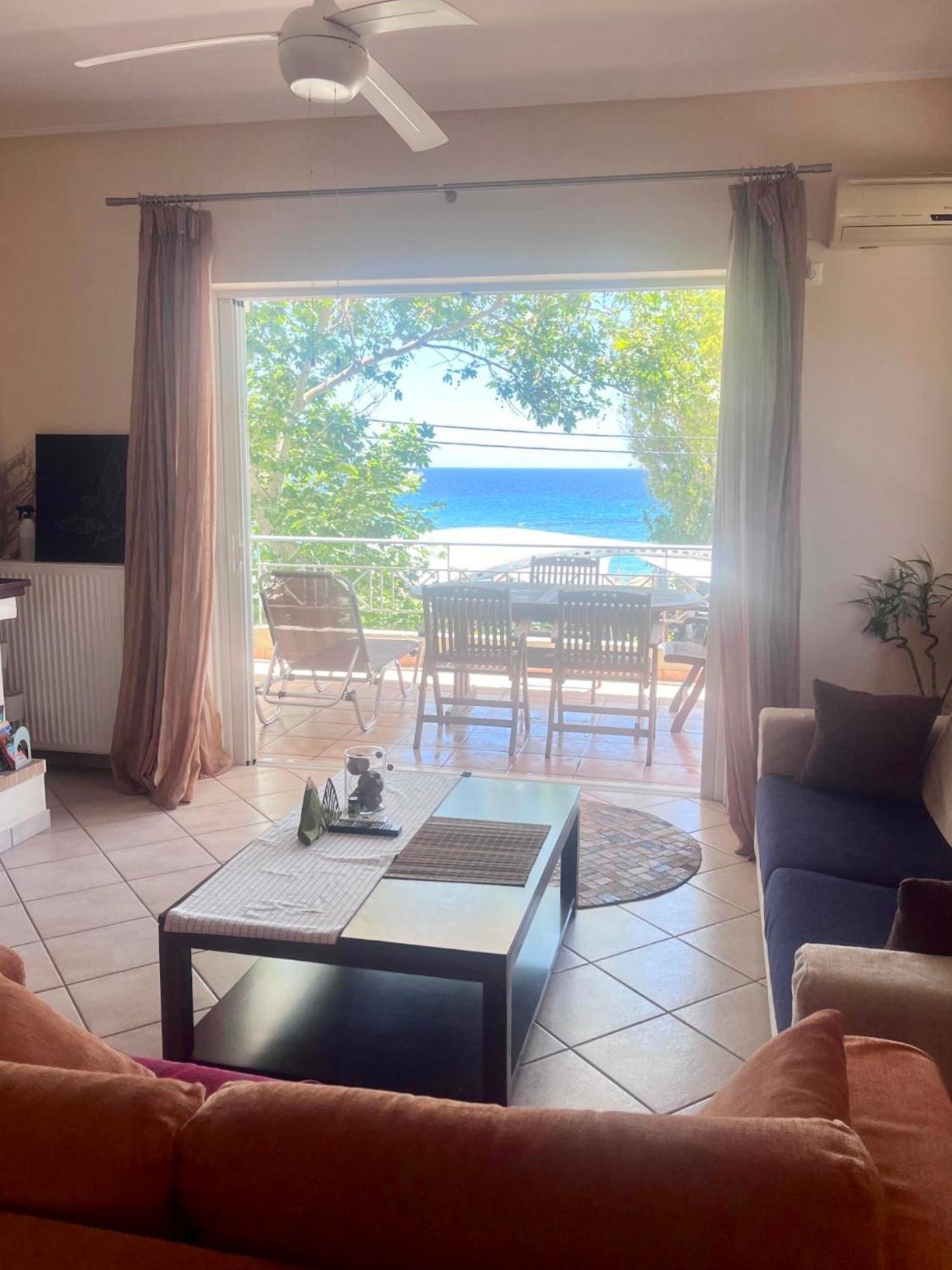 Chloe'S Sunrise Beach House Villa Athena Bagian luar foto