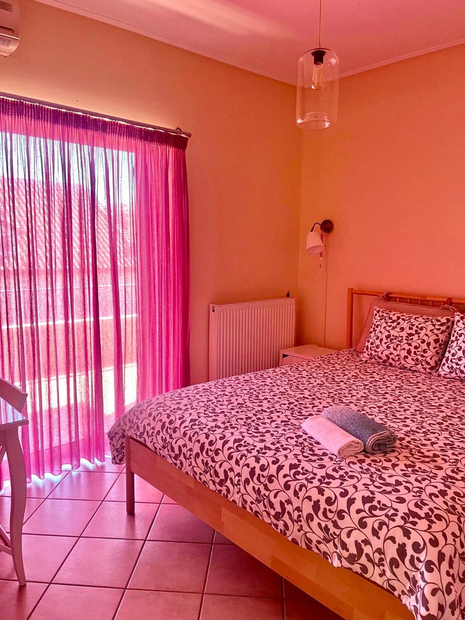 Chloe'S Sunrise Beach House Villa Athena Bagian luar foto